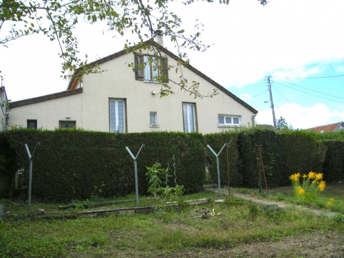 MAISON DE 102 M2 DANS PROVINS